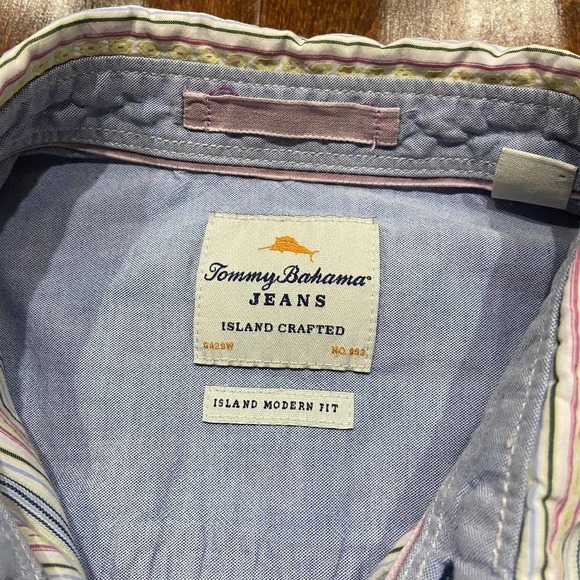 Tommy Bahama 100% Cotton Island Fit Striped Multicolor Shirt Men's Size Medium - Picture 4 of 8
